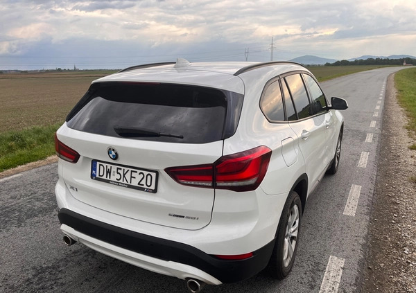 BMW X1 cena 115000 przebieg: 43100, rok produkcji 2020 z Świdnica małe 232